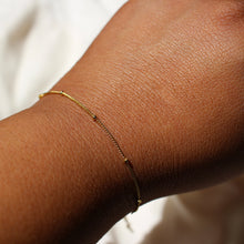 Load image into Gallery viewer, Abby Bracelet, Gold Vermeil
